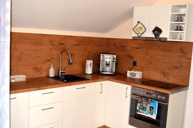 Оборудвана кухня в Artistic Loft
